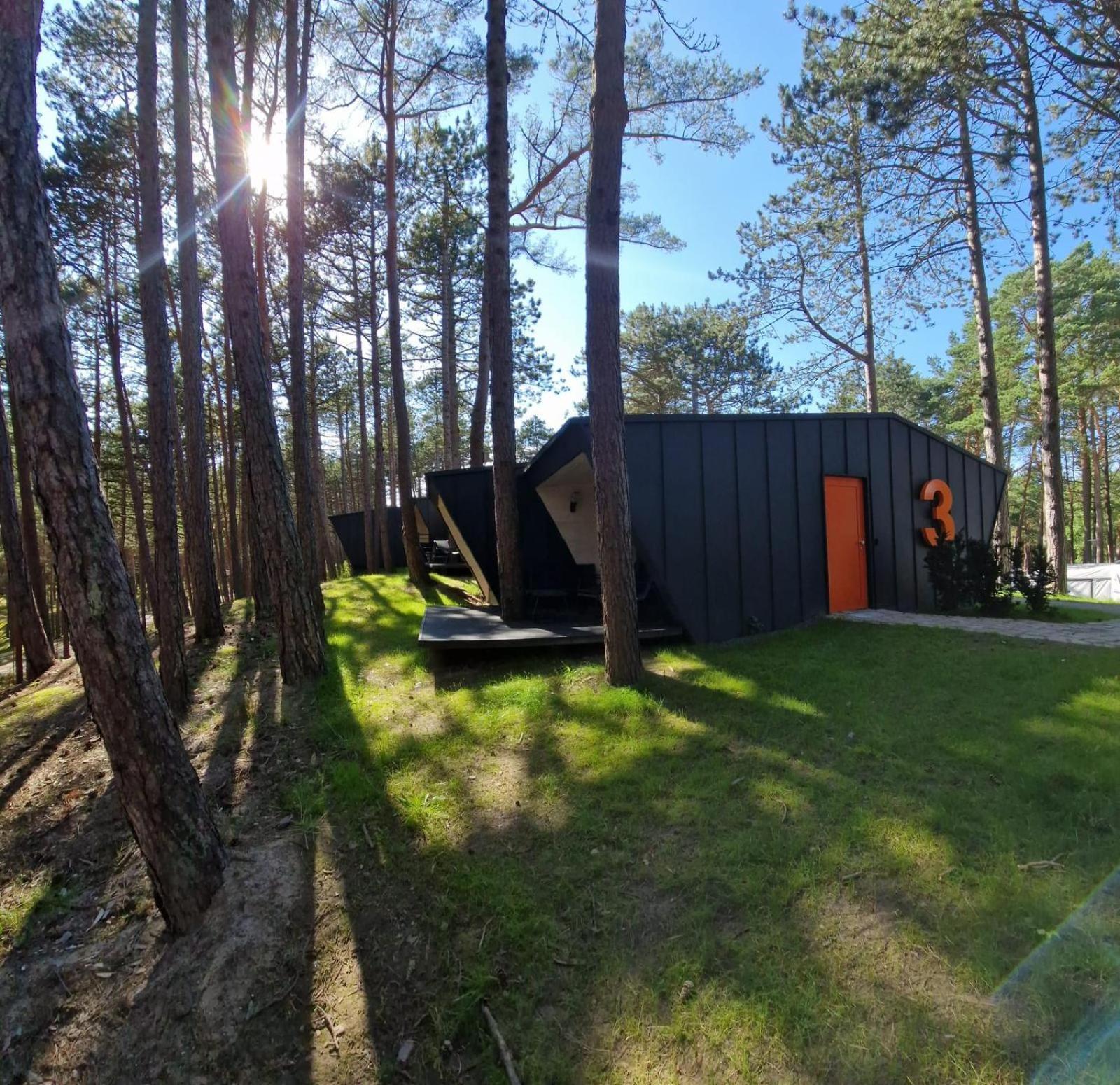 Fly House Leba Villa Buitenkant foto